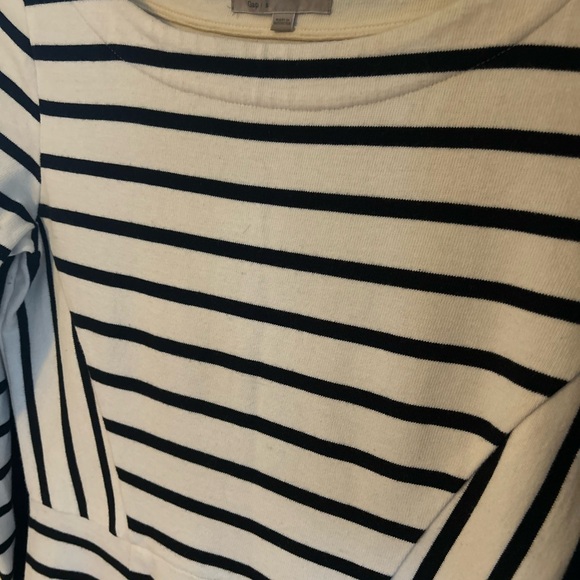 Heavy Knit Cream and Black Dress from Gap - Picture 3 of 7